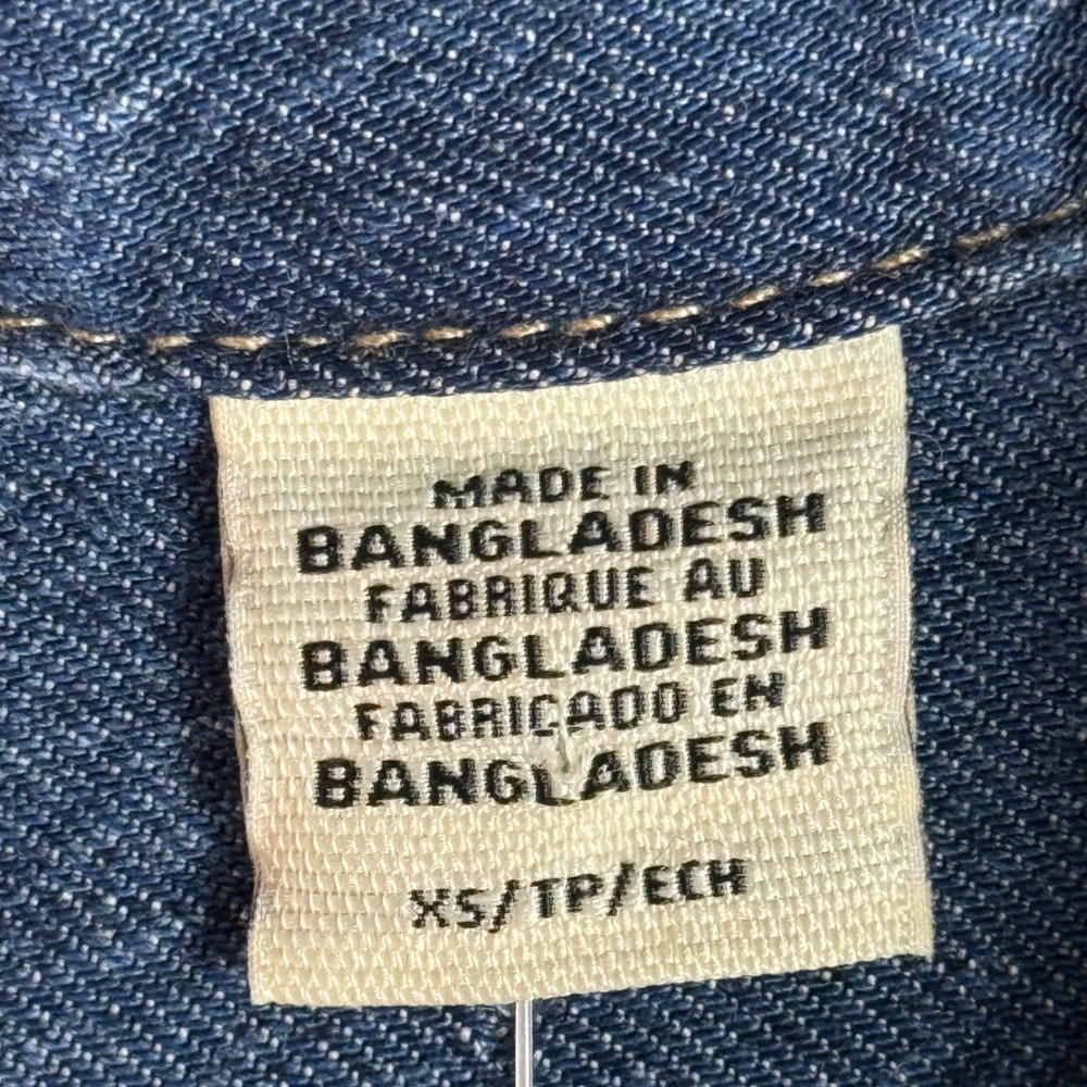 Women Levi's Denim Shirt XS Blue Short Sleeve Button Up - Picture 7 of 9